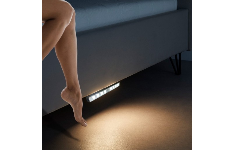 Bed exit light with sensor