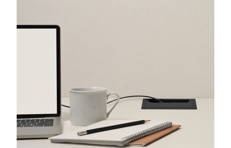 Kabeleinführung rechteckig schwarz Aluminium 160x80 mm - KDV160B