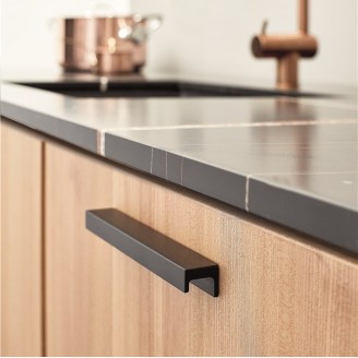Griff Station schwarzes Aluminium 190 mm
