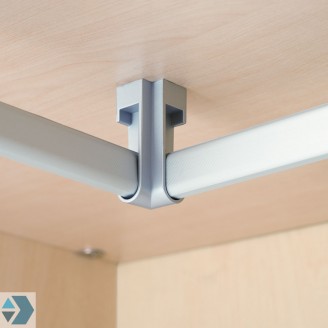 Garderobenstangen-Eckhalter silberne Regalbefestigung Garderobenstangen-Eckhalter silberne Regalbefestigung